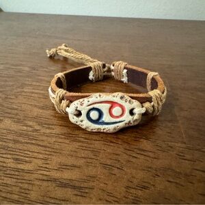 Leather Wrap Bracelet - Zodiac Pisces (Brown, One Size)